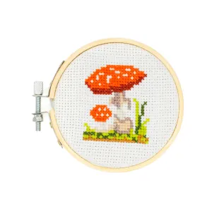 Kikkerland mini cross stitch kit mushroom