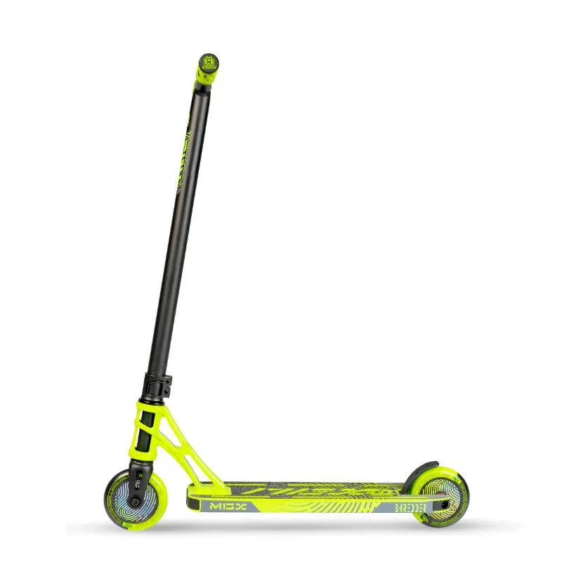 Madd Gear MGX S1 SHREDDER SCOOTER