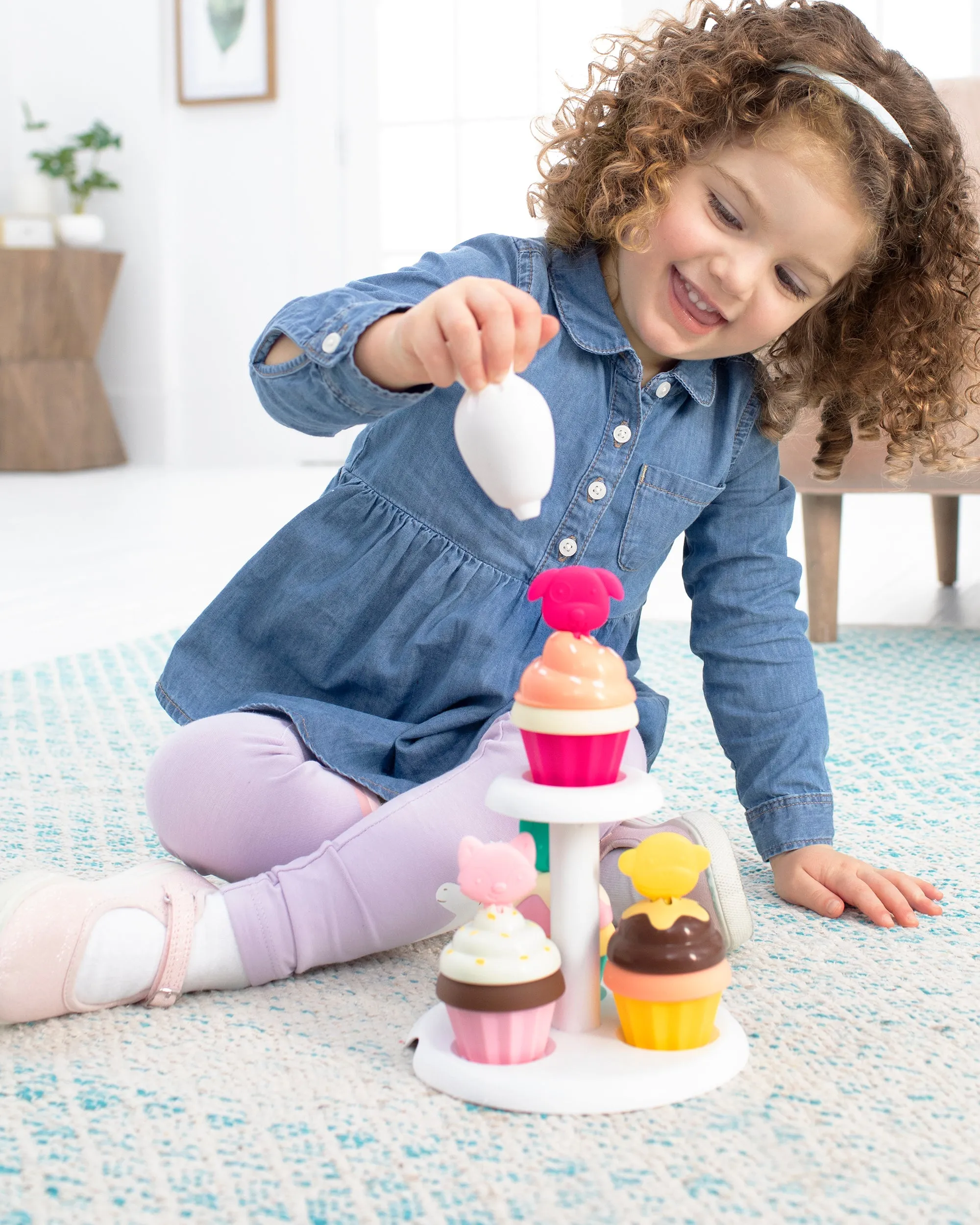 Skip Hop Zoo Sort and Stack Cupcake Set